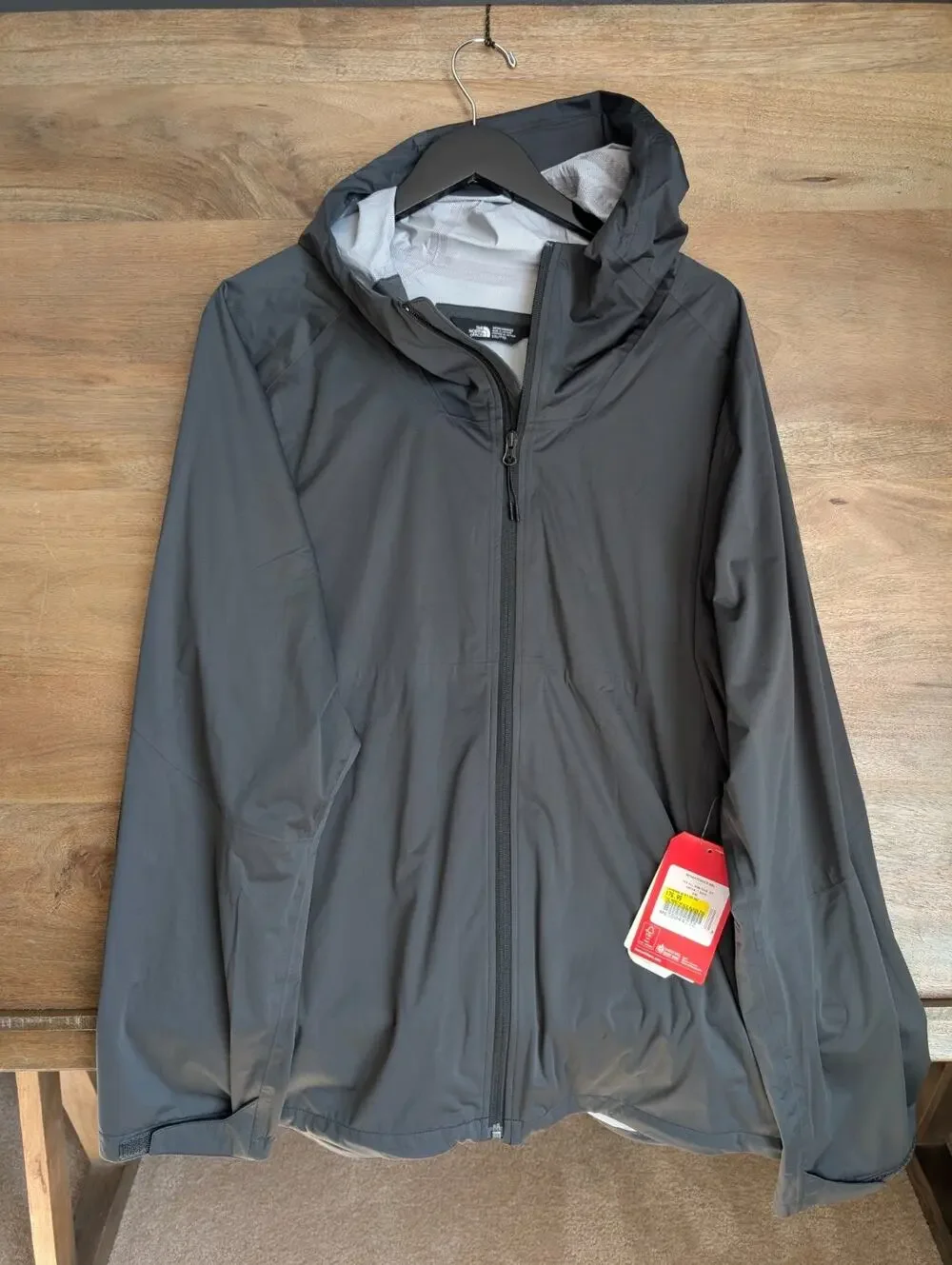 The North Face All Weather Jacket Mens 2XL Black Mesh Lined Hooded Full Zip NWT